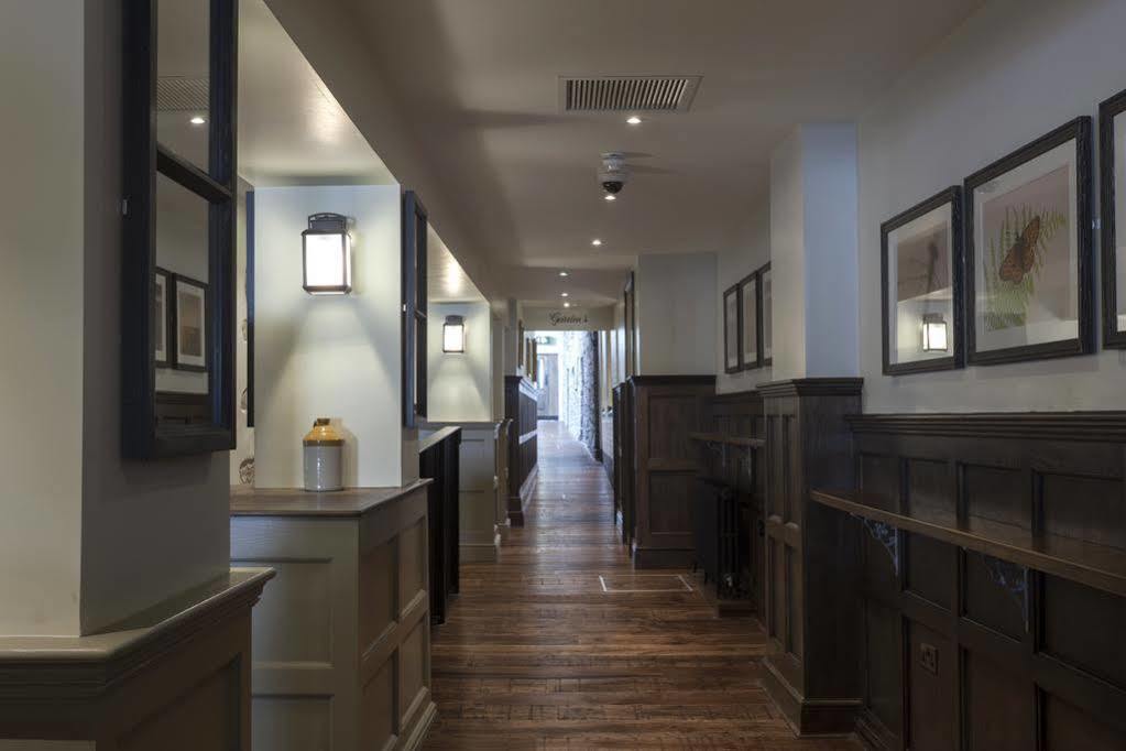 The White Hart Hotel Cullompton Exterior photo